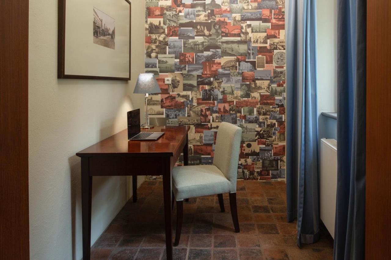 Charles Bridge & By Sivek Aparthotel Prag